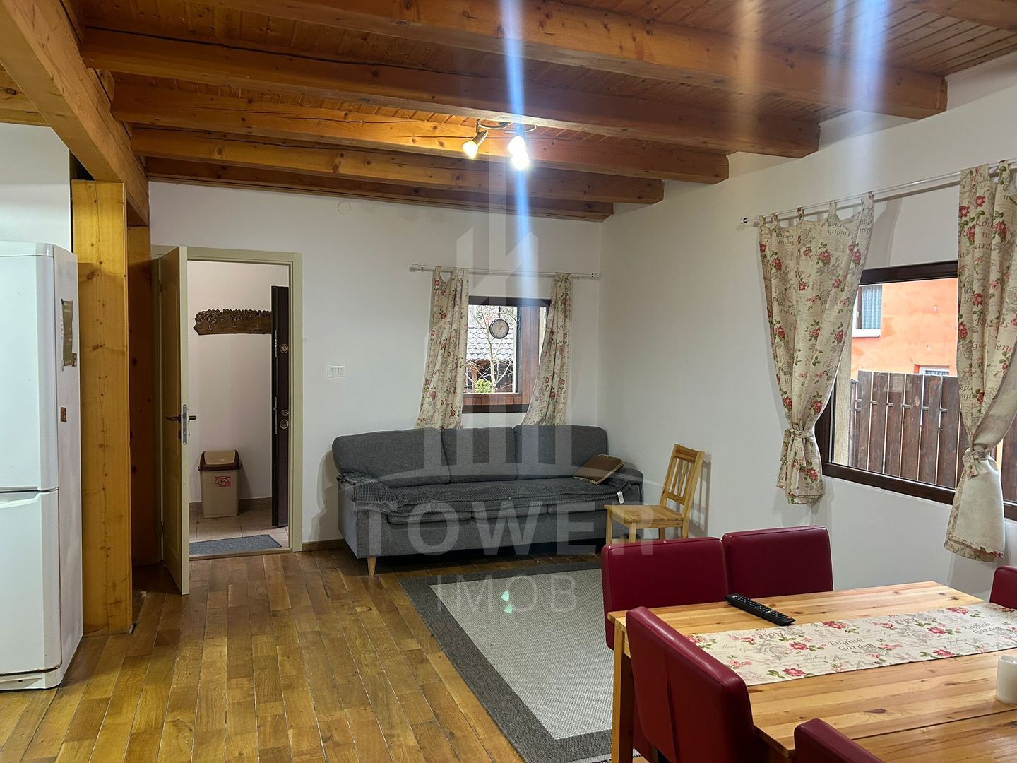 Casă de vacanță în Râu Sadului - Poză 3