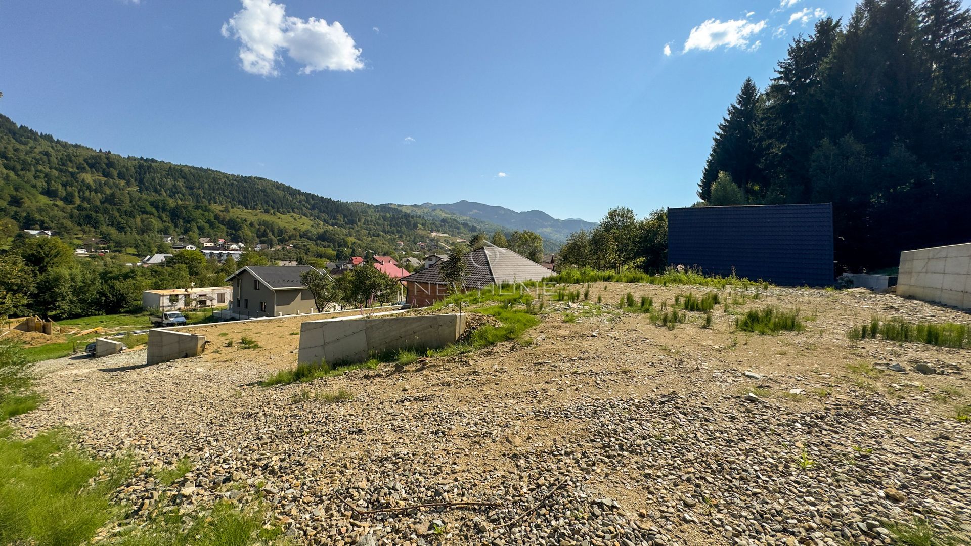 Teren Intravilan 1,800 mp. Intre Vaduri, Borșa Maramureș - Poză 4