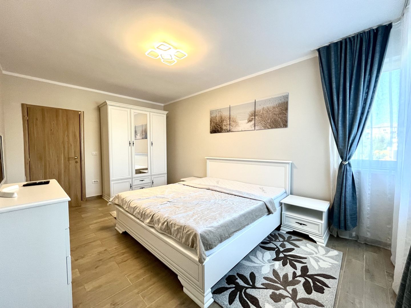 Apartament cu 3 camere,  spațios si primitor, in Soarelui- Sud Plaza - Poză 10