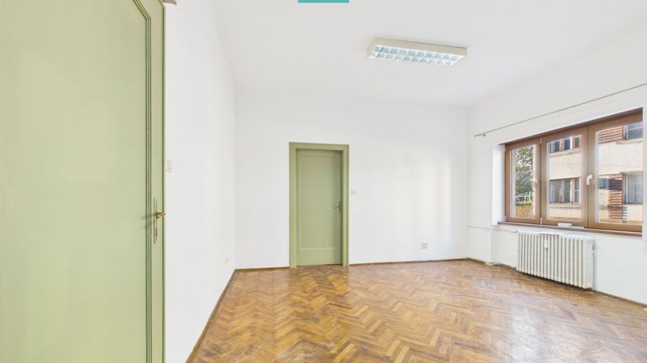 Apartament de închiriat cu 2 camere central, Arad - Poză 1