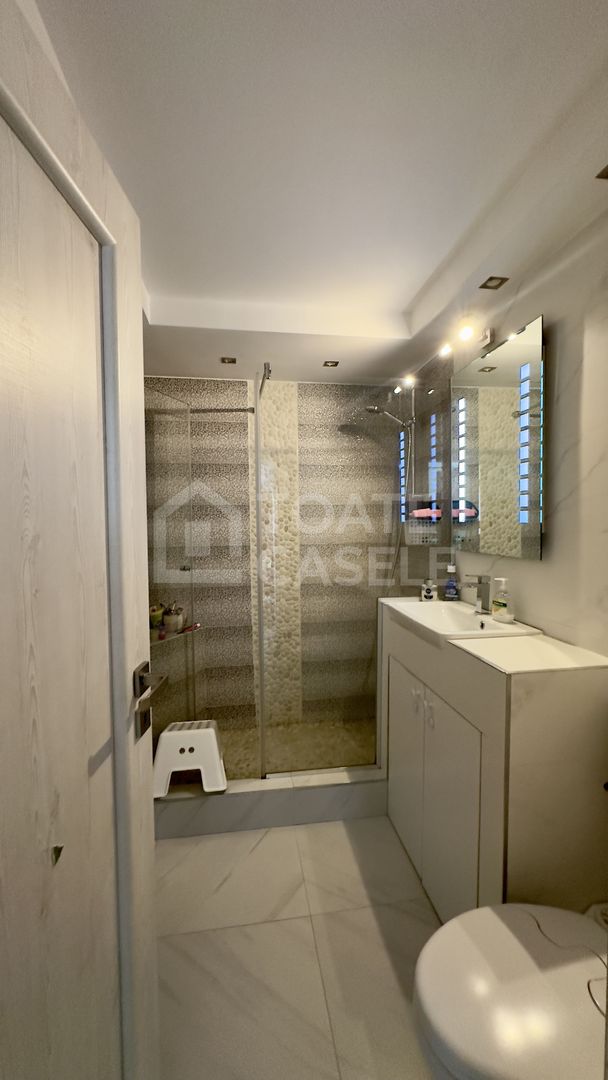 Apartament 2 camere, decomandat, zona Iulius Mall - Poză 4