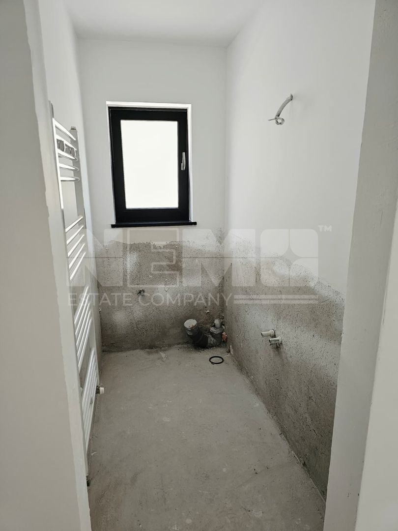 Apartament cu 3 Camere  78 mpI Suceava/Complex La Stejari I 106.000E - Poză 18