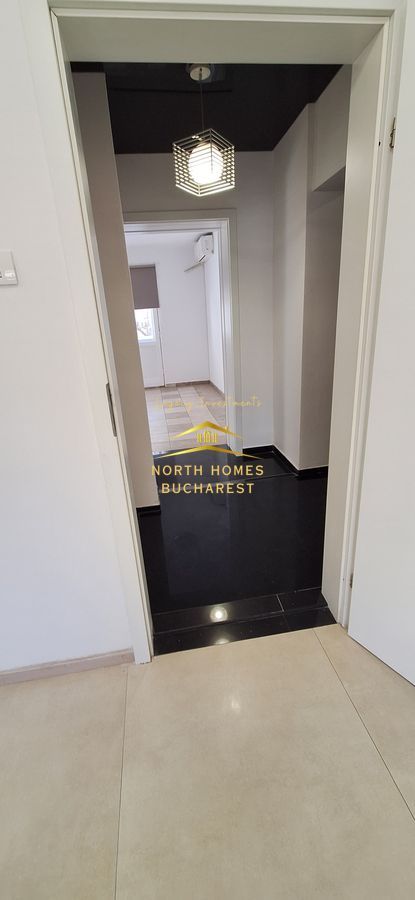 3 camere de vanzare Decebal - Stradal - Poză 6