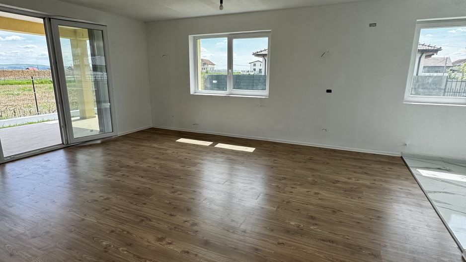 Casa de vânzare în Alba Iulia, zona Micești - Poză 8