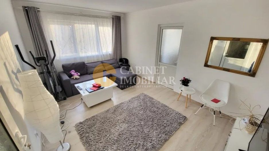 Etaj 3  Apartament cu 2 camere - bloc fara risc - Mobilat/utilat - Podu Ros - Poză 1