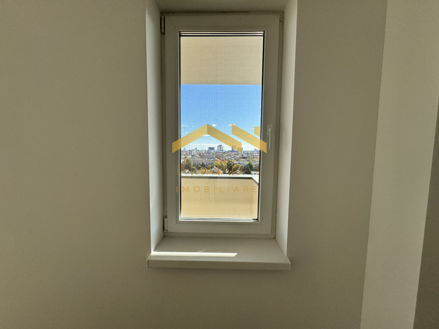 Apartament - 3 camere - 2 bai - torontalului - Poză 13