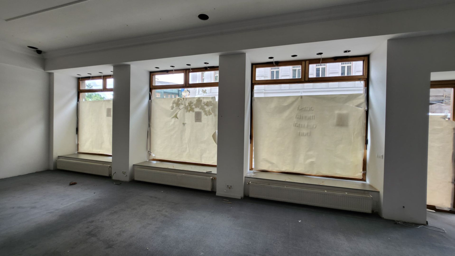 Spatiu COMERCIAL CU MULTIPLE DESTINATII ULTRACENTRAL - Poză 4