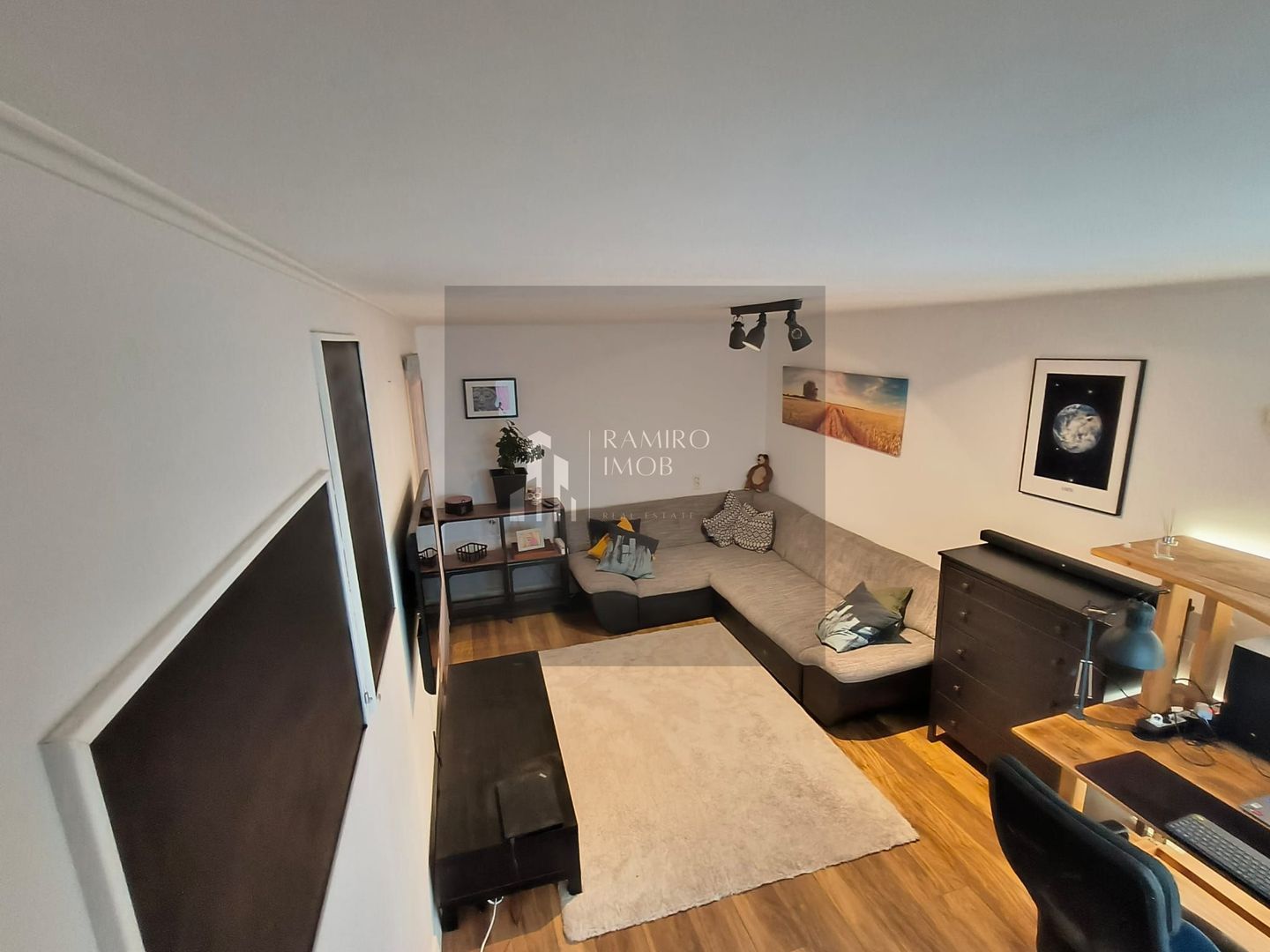 Apartament 2 camere decomandat/1982/Aparatorii Patriei Sector 4 - Poză 2