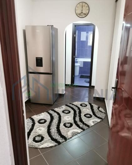 Apartament 2 camere decomandat în Nicolina - Poză 3