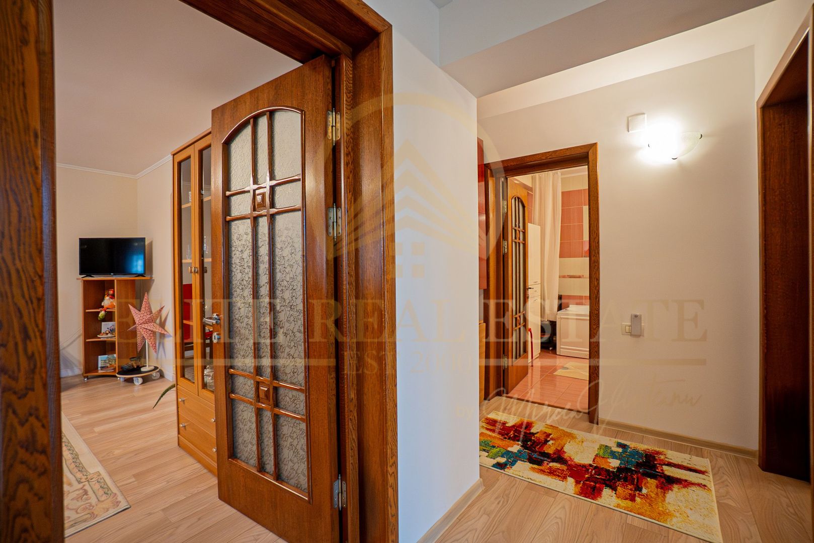 Casa P+1+M - 5 camere - Garaj - Panouri Fotovoltaice - Bratianu - Poză 15