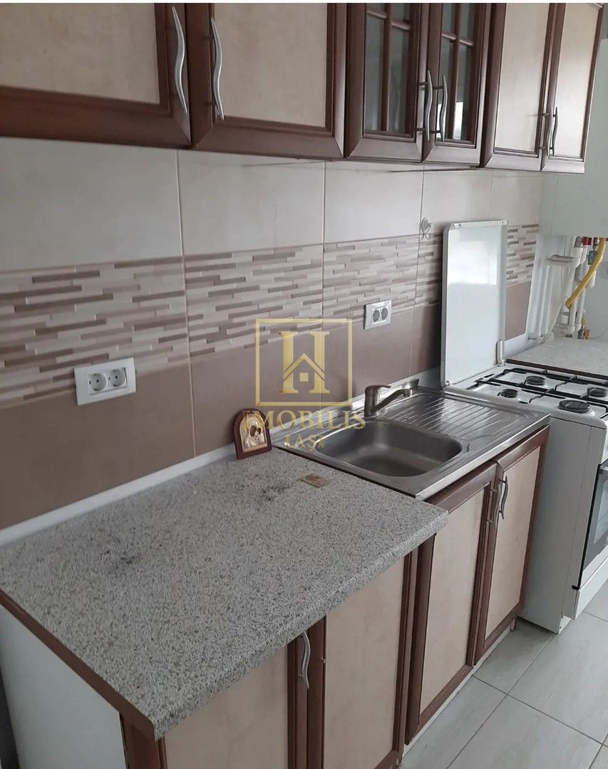 Apartament 2 camere decomandat 54 mp Galata Panoramic Res. 350 euro - Poză 8