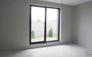 VANZARE CASA INDIVIDUALA-Finisata -Panouri solare-CORBEANCA PADURE - Poză 11