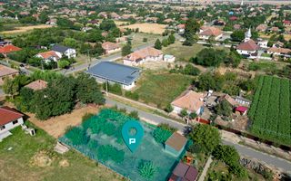 Teren intravilan localitatea Iratoșu - Poză 1