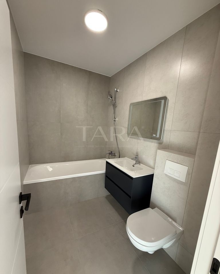 Apartament 3 camere finisat, cu CF. - Poză 11