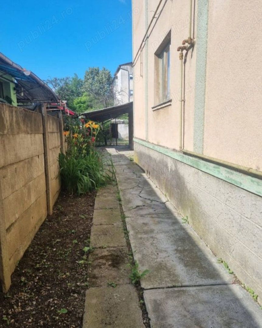 Casa de vanzare in zona 14 Mai - Poză 1