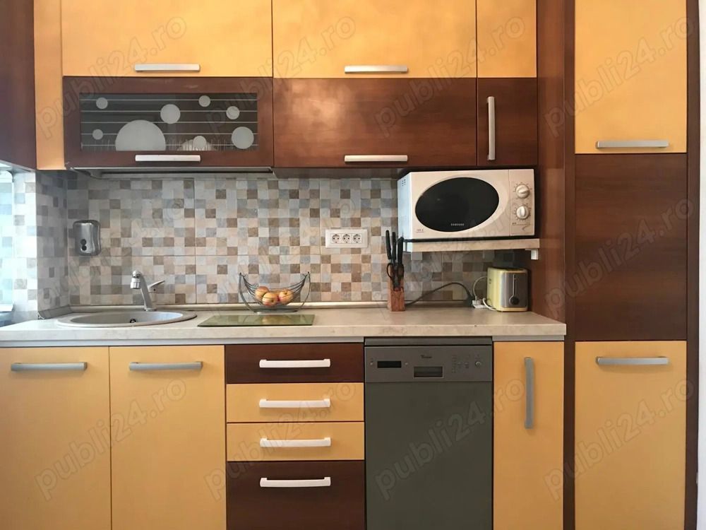 PARTAMENT LUMINOS SI SPATIOS ZONA HERASTRAU - Poză 4