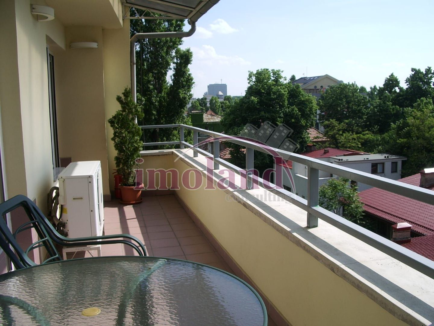 Vanzare - Apartament 3 camere & 3 terase & garaj & boxa -Aviatorilor-Televiziune - Poză 1