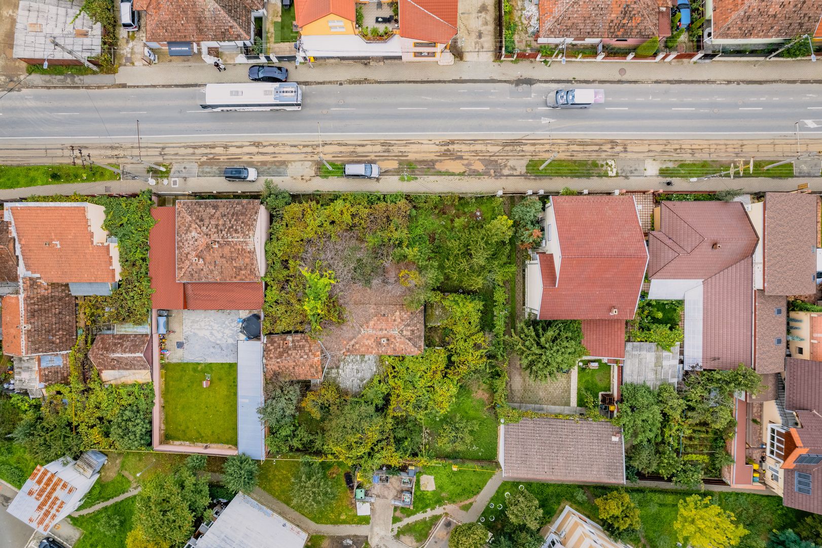 Casă cu teren 900mp în Vlaicu - Poză 4