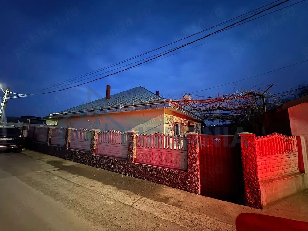 Casă de vânzare Razboieni-Targu Frumos - Poză 4