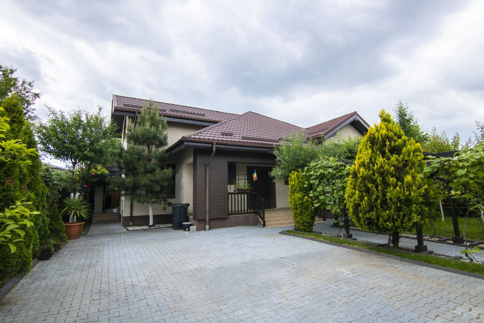 Casă / Vilă, 5 camere, teren 690 Mp., Prelungirea Ghencea - Maracineni - Schiță 1