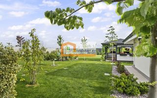 Langa Padure, Vila P+Pod , 1500mp teren,  terasa 40mp,  complex securizat - Poză 29