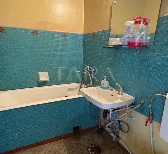 Vanzare apartament cu 2 camere Gheorgheni zona Transilvania College - Poză 5