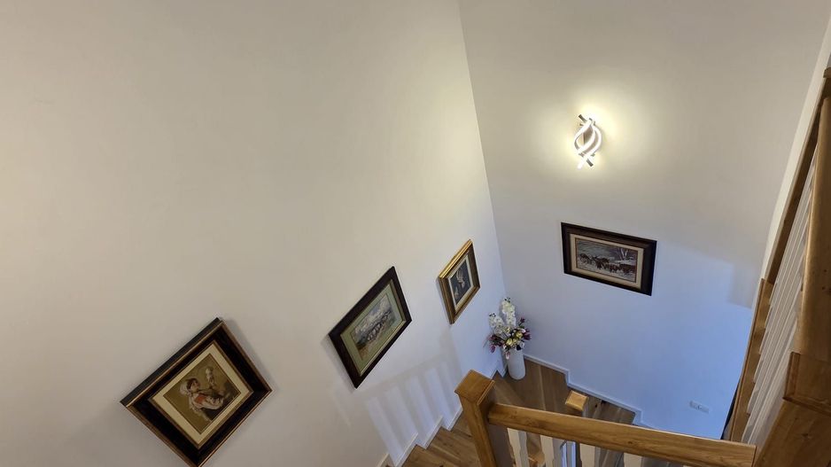 Vila eleganta CORBEANCA 5 camere - Poză 16