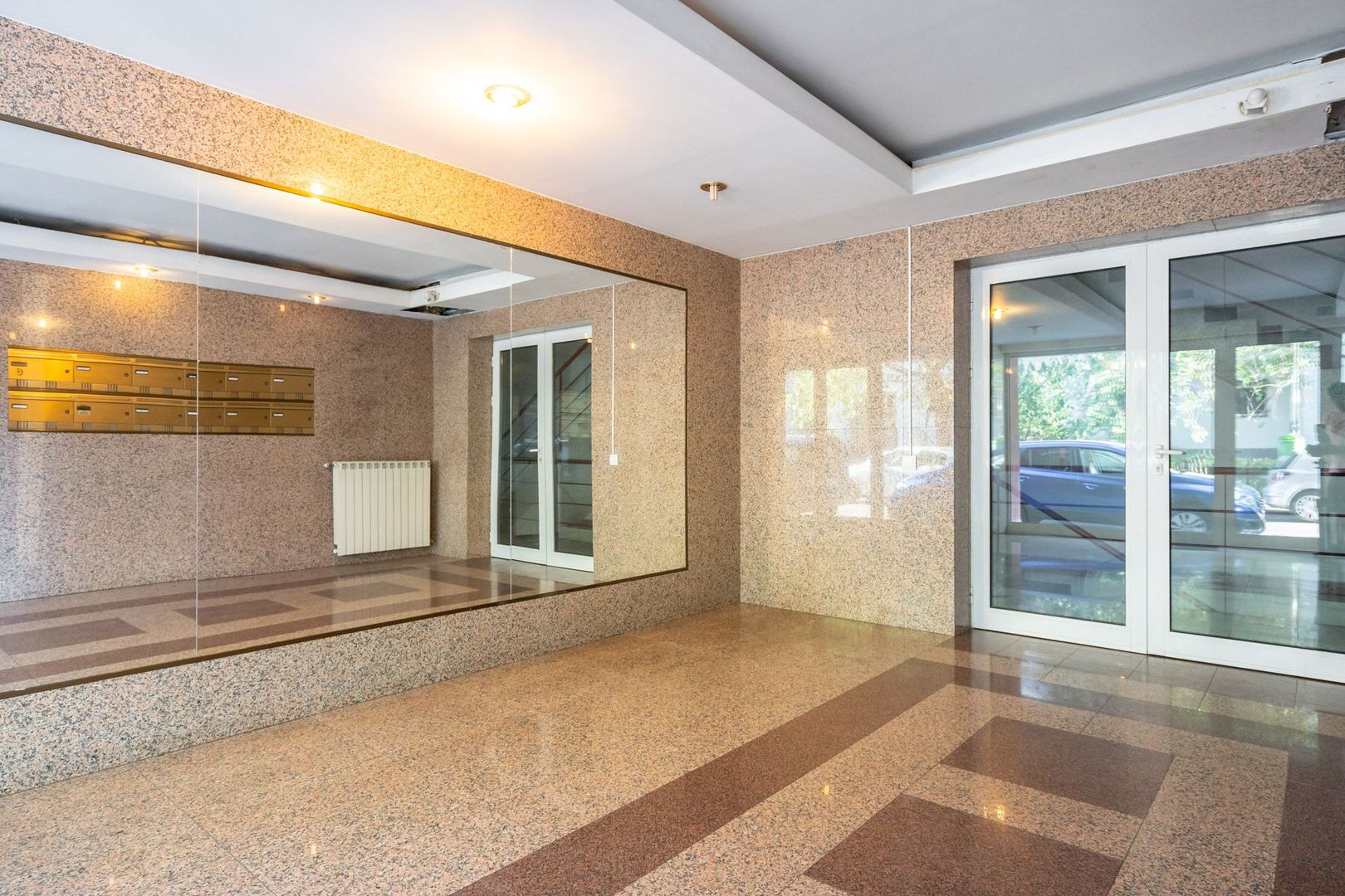 Închiriere apartament 3 camere | Terasă 30mp |Parcare și boxă inclusă - Poză 38