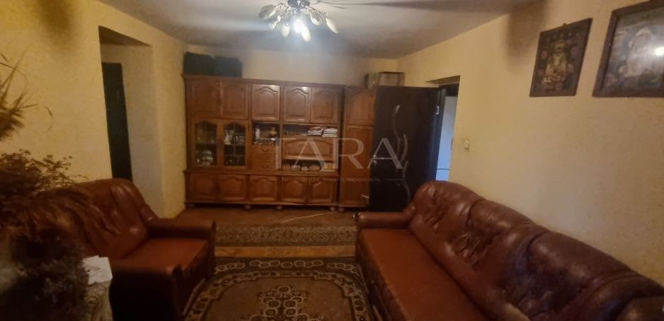 Apartament 3 camere, 66 mp + balcon – Gruia - Poză 2