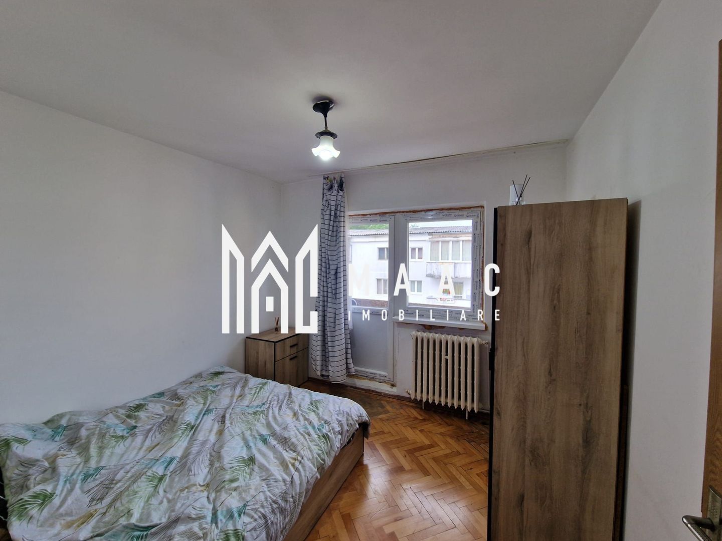 Apartament 4 Camere | 2 Bai | 2 Balcoane | 2 Bucatarii - Poză 3