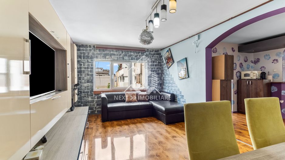 Apartament 4 camere, tip Duplex, la LV-uri,Trocadero - Poză 2