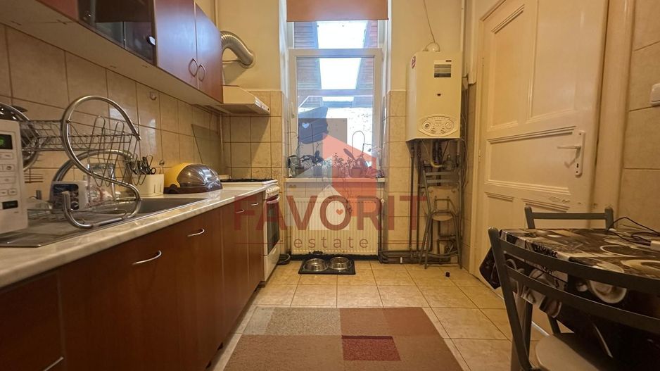 2 camere | centrala proprie | mobilat si utilat | gradina | zona excelenta | - Poză 4