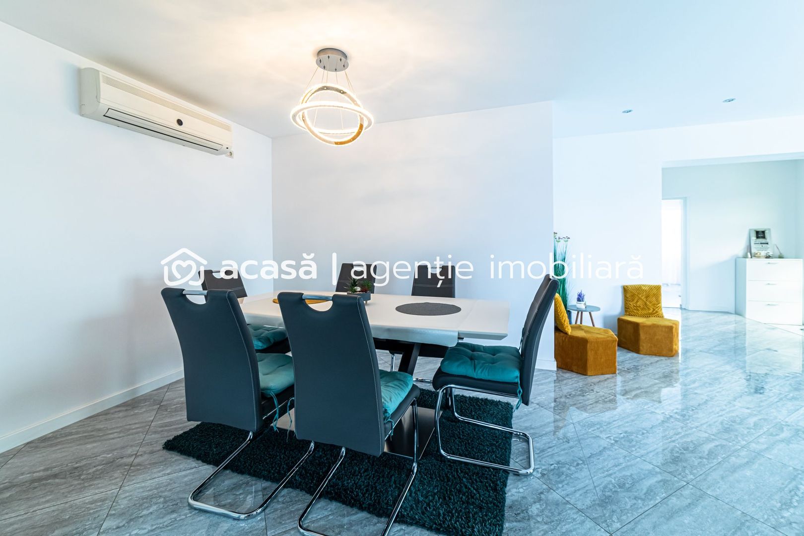 Nou! Casă frumoasă în Sâmbăteni - Poză 3