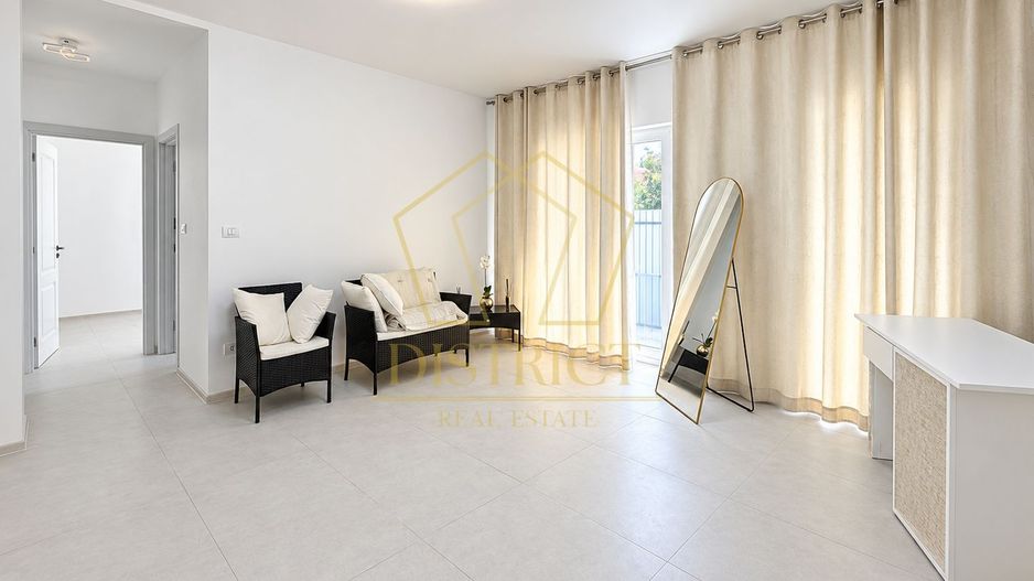 Apartament cu 2 camere si gradina proprie in Braytim la asfalt. - Poză 1