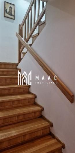 Casa 8 camere | 308mpu | 2 Apartamente | Selimbar - Poză 12