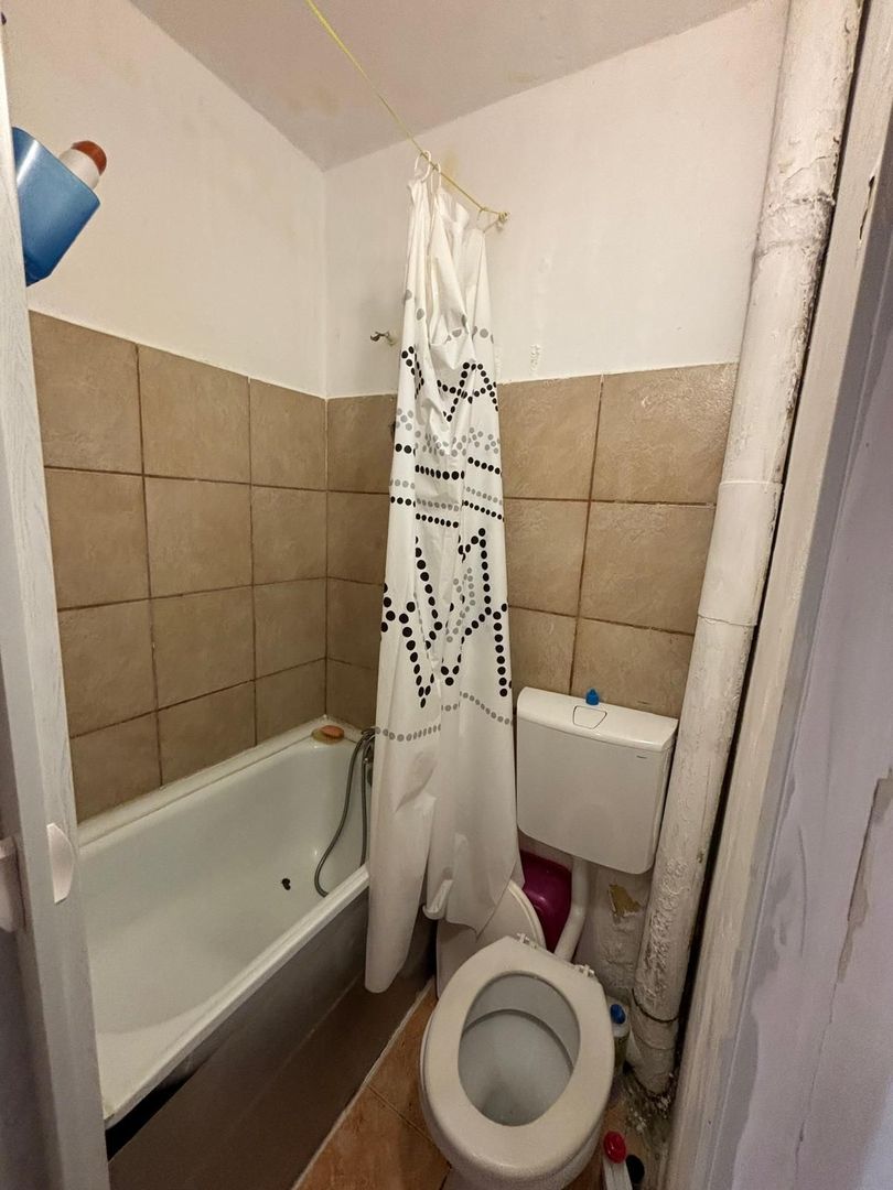 Garsoniera de vanzare  pe strada golescu 12 - Poză 20