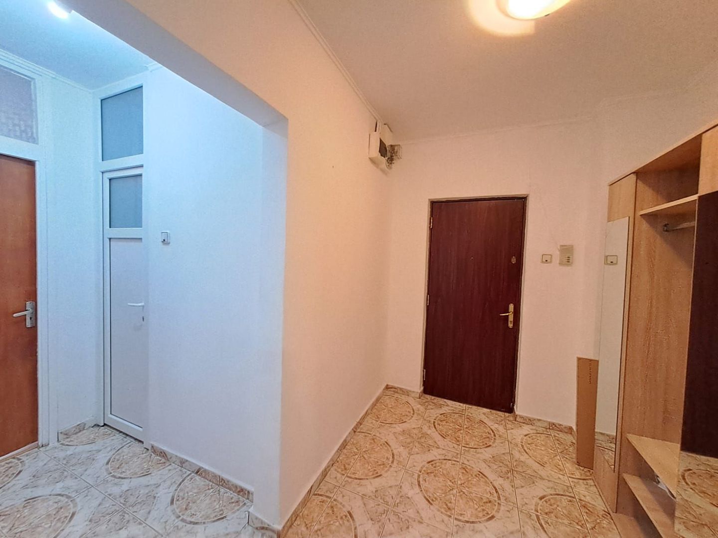 Apartament 3 camere Metrou Gorjului Centrala proprie Comision 0% - Poză 9