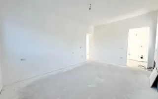 Duplex-uri cu 4 camere, 3 bai si perete coumn dublu in Chisoda, la asfalt. - Poză 11
