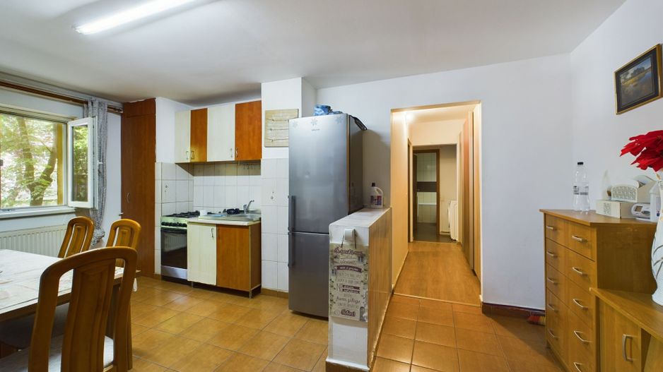 Apartament 3 camere zona Soarelui - Poză 10