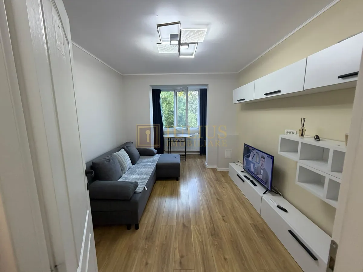 2 camere, zona Sala Olimpia - stadion Dan Paltinisan -Complex Studentesc — fotografia 1