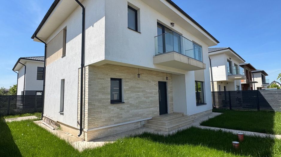 Vila Moderna Tunari, zona Buna, curte 300m - Poză 1
