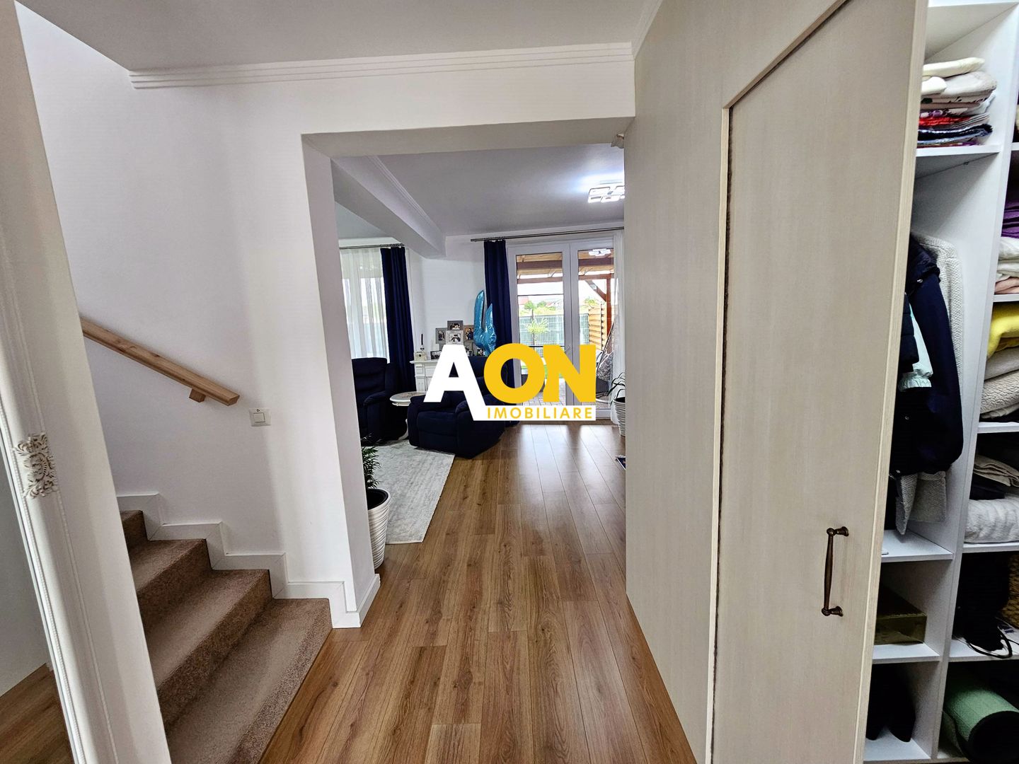 Casa tip insiruit ( capat ), 4 camere, 260 mp teren, Dealul Furcilor - Poză 9