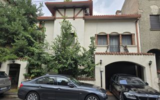 Casa de vanzare - zona Stefan cel mare - Poză 1