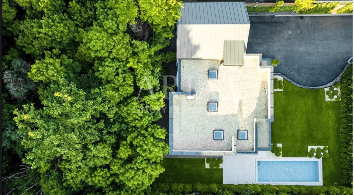 2025 Arhitectură minimalistă. Eleganță fără compromis. – PIPERA - Poză 1