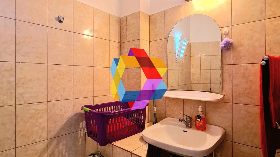 Casa 3 camere, regim hotelier sau muncitori straini # plus-imo.ro - Poză 11