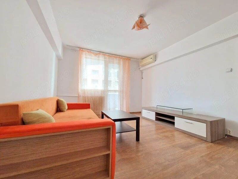 Apartament Universitate // bd. Elisabeta - Poză 1