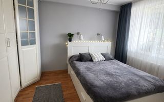 Apartament 3 camere decomandat, modern, Titan, etaj 4 din 4, balcon - Poză 1