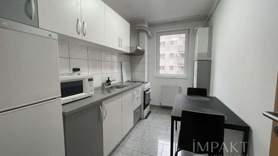 Apartament cu 2 camere decomandate pe Calea Turzii - Poză 4