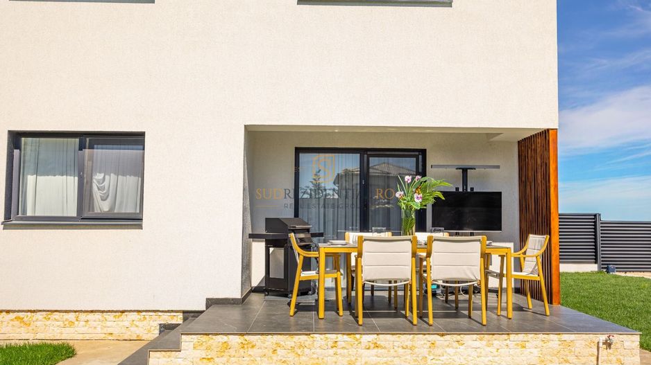 Vila Smart Home de Lux cu piscina incalzita, Comuna Berceni, Ilfov - Poză 27