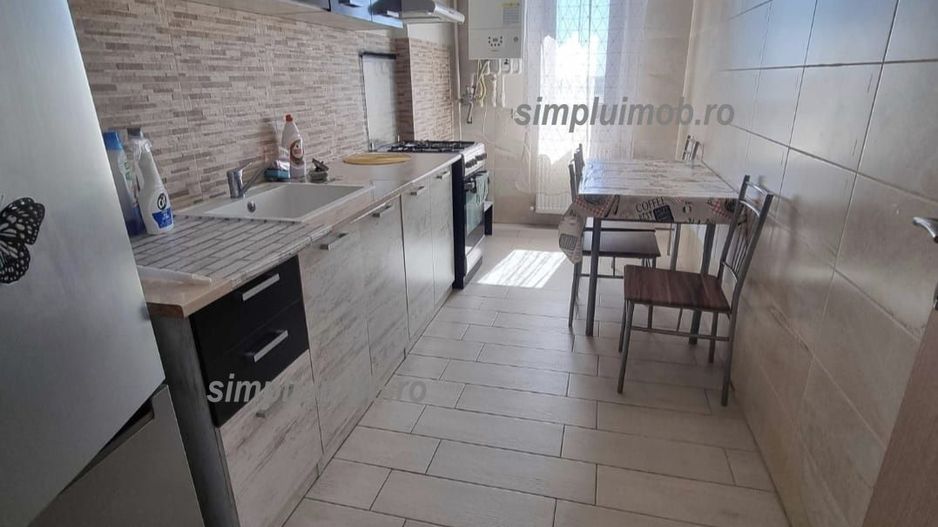 Decomandat Studio Cu Centrala Proprie Bloc Nou - Poză 2